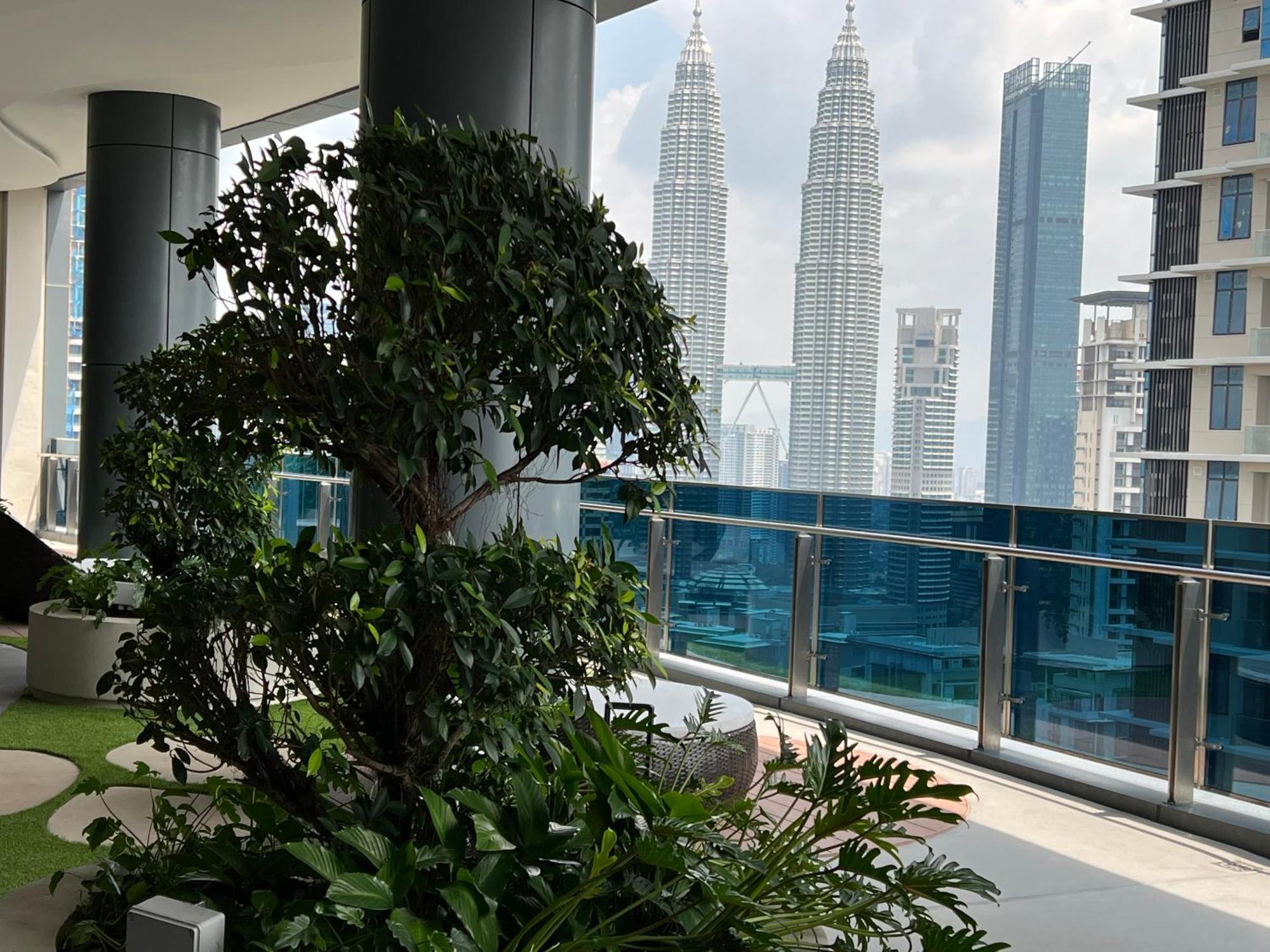 Eaton Residence Suites Klcc Kuala Lumpur Esterno foto