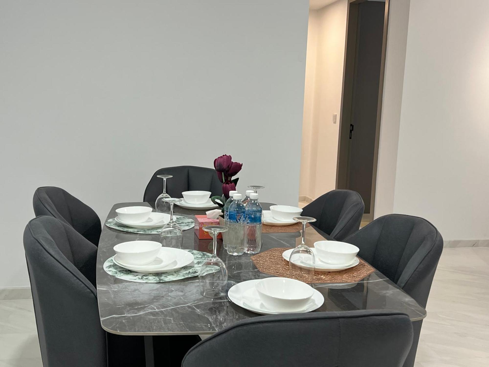 Eaton Residence Suites Klcc Kuala Lumpur Esterno foto